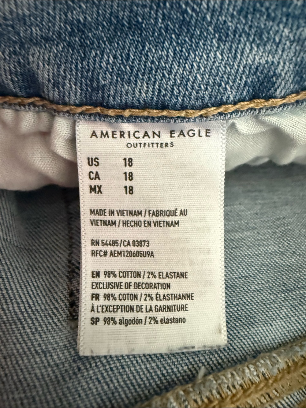 American Eagle Distressed Jean Shorts - Picture 4 of 4